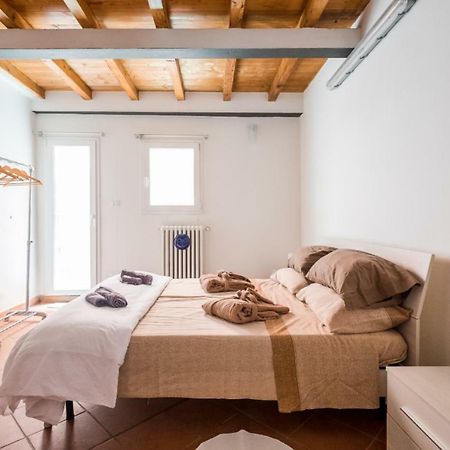 Whouse Suite Apartment Mirasole Bologna Exterior photo