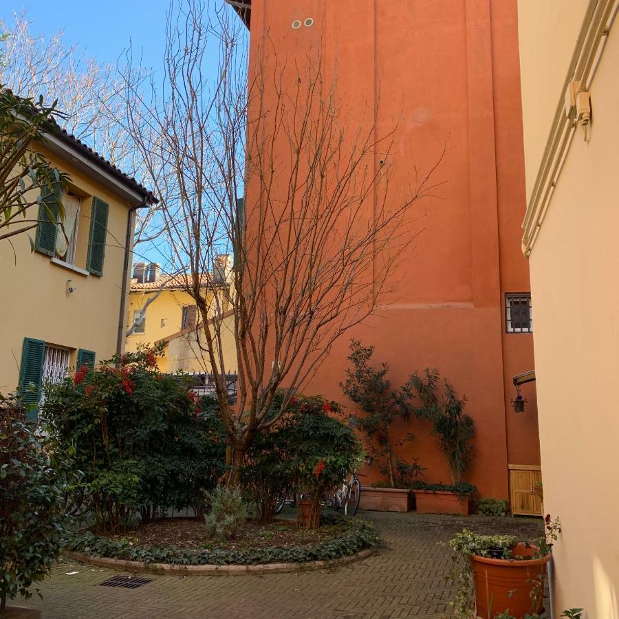 Whouse Suite Apartment Mirasole Bologna Exterior photo