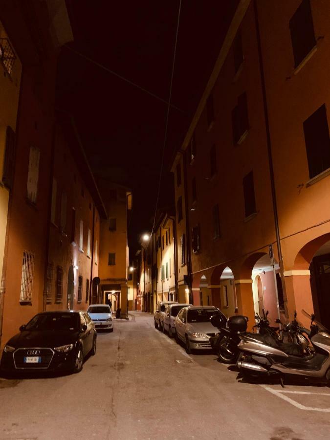 Whouse Suite Apartment Mirasole Bologna Exterior photo