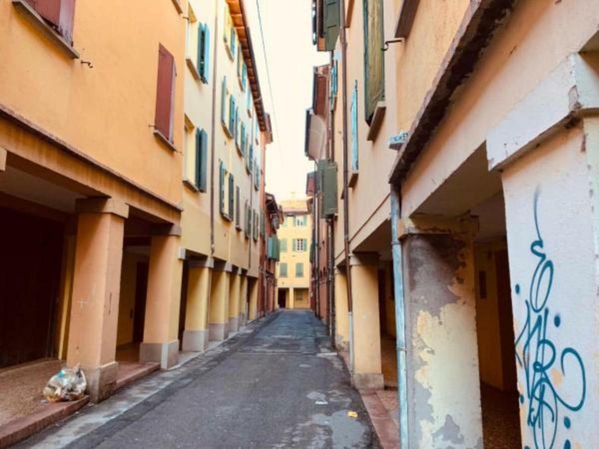 Whouse Suite Apartment Mirasole Bologna Exterior photo
